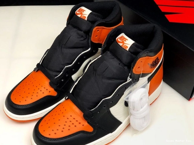 Air Backboard555088-005 High Shattered OG Jordan 1 Retro 0823